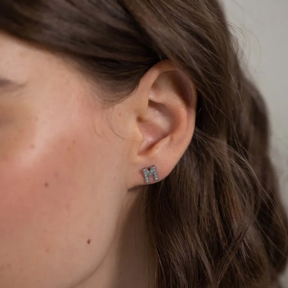 Earring M