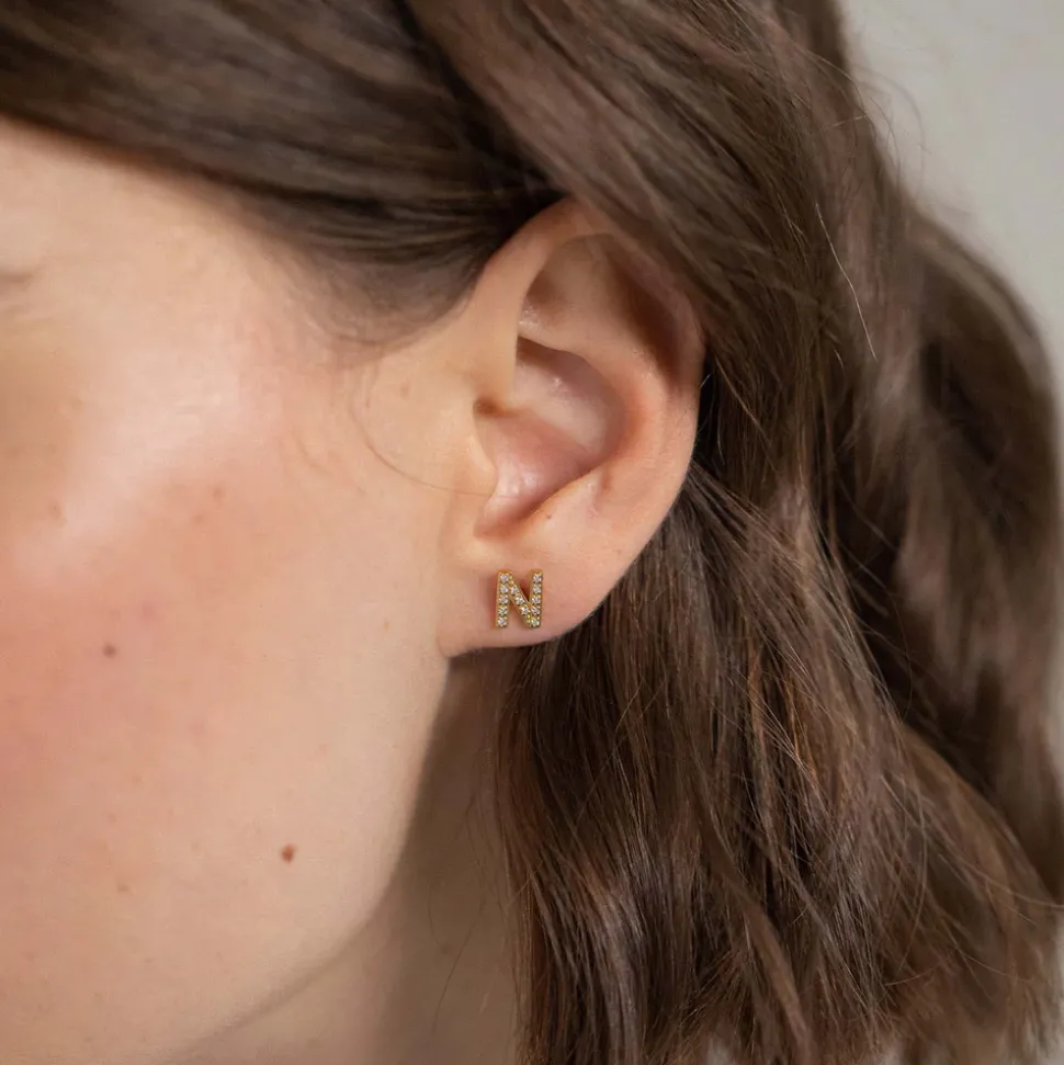 Earring N