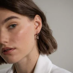 Hoop Earring Q