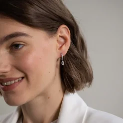 Hoop Earring Q