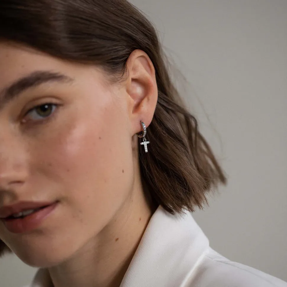Hoop Earring T