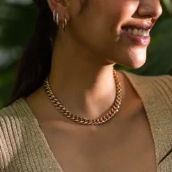 Lovely Glitter Necklace