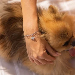 Mahina Club Lotus Charm