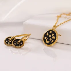 Necklace Nova