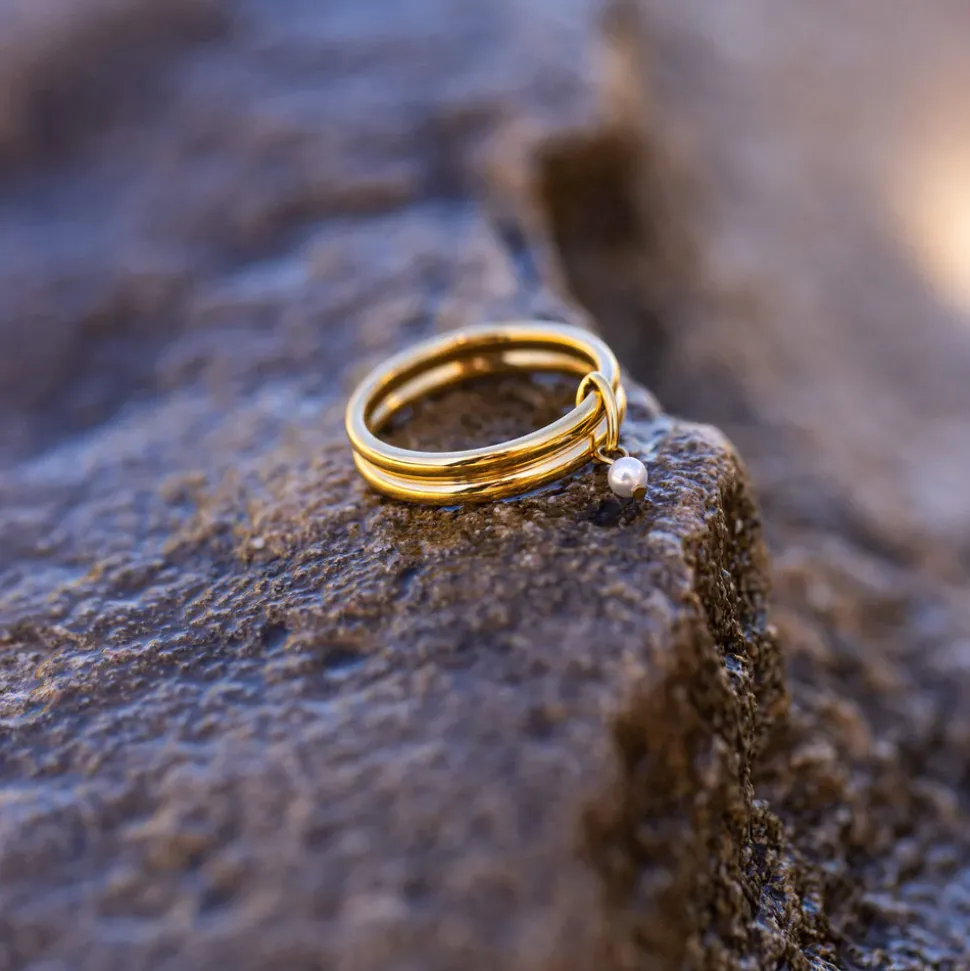 Pure Pearl Ring