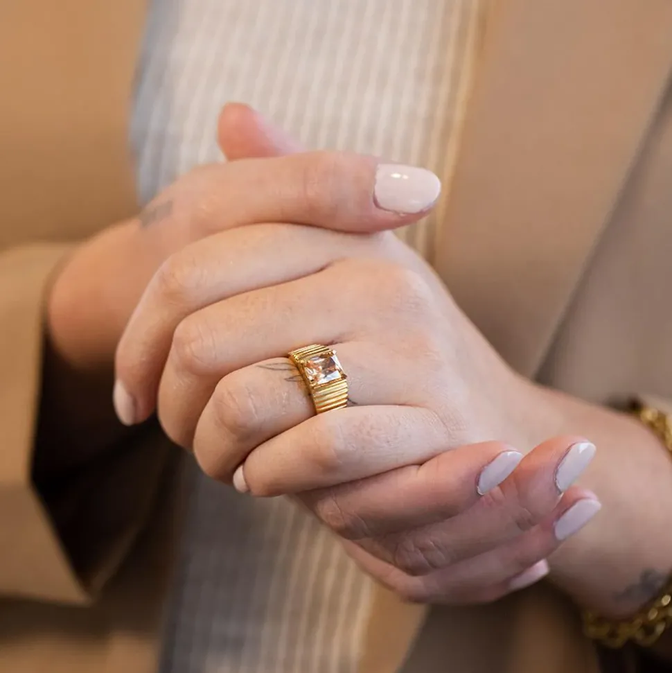 Ring Moemi