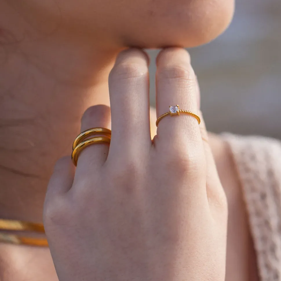 Ring Precious Fine