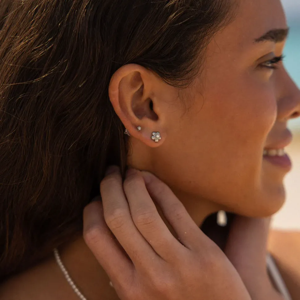 Shiny Bloom Earrings