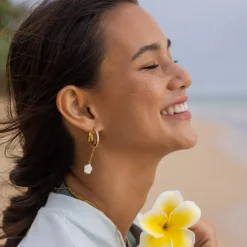 Shiny Flower Charm